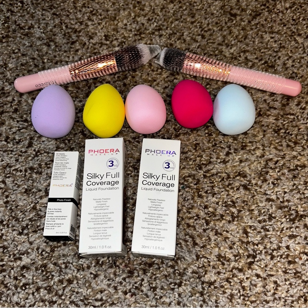 Phoera Makeup Bundle